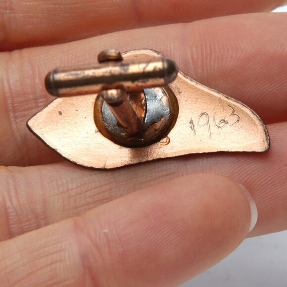 Vintage Copper Plated Enamelled Cuff Links Green Swirl 1963 Marked Casual Party - Picture 10 of 10